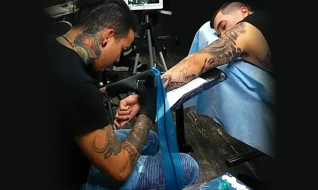 Alex Chiong Tattoo Studio — Tattoo shop in North Miami